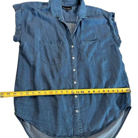 ALISON ANDREWS Short Sleeve Chambray Blouse Size Large - Picture 12 of 17
